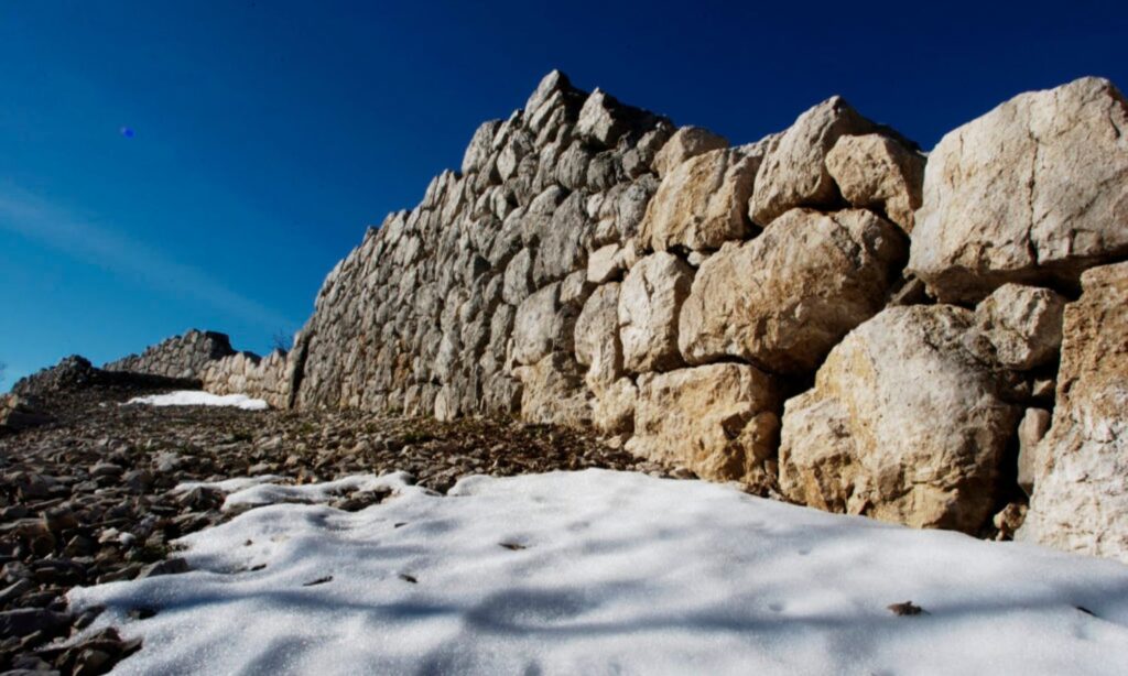 Area Archeologica di Monte Pallano